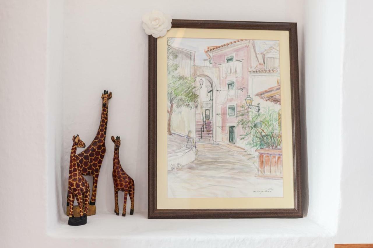 Rossio Vintage Two-Bedroom Apartment - By Lu Holidays Lisboa Ngoại thất bức ảnh