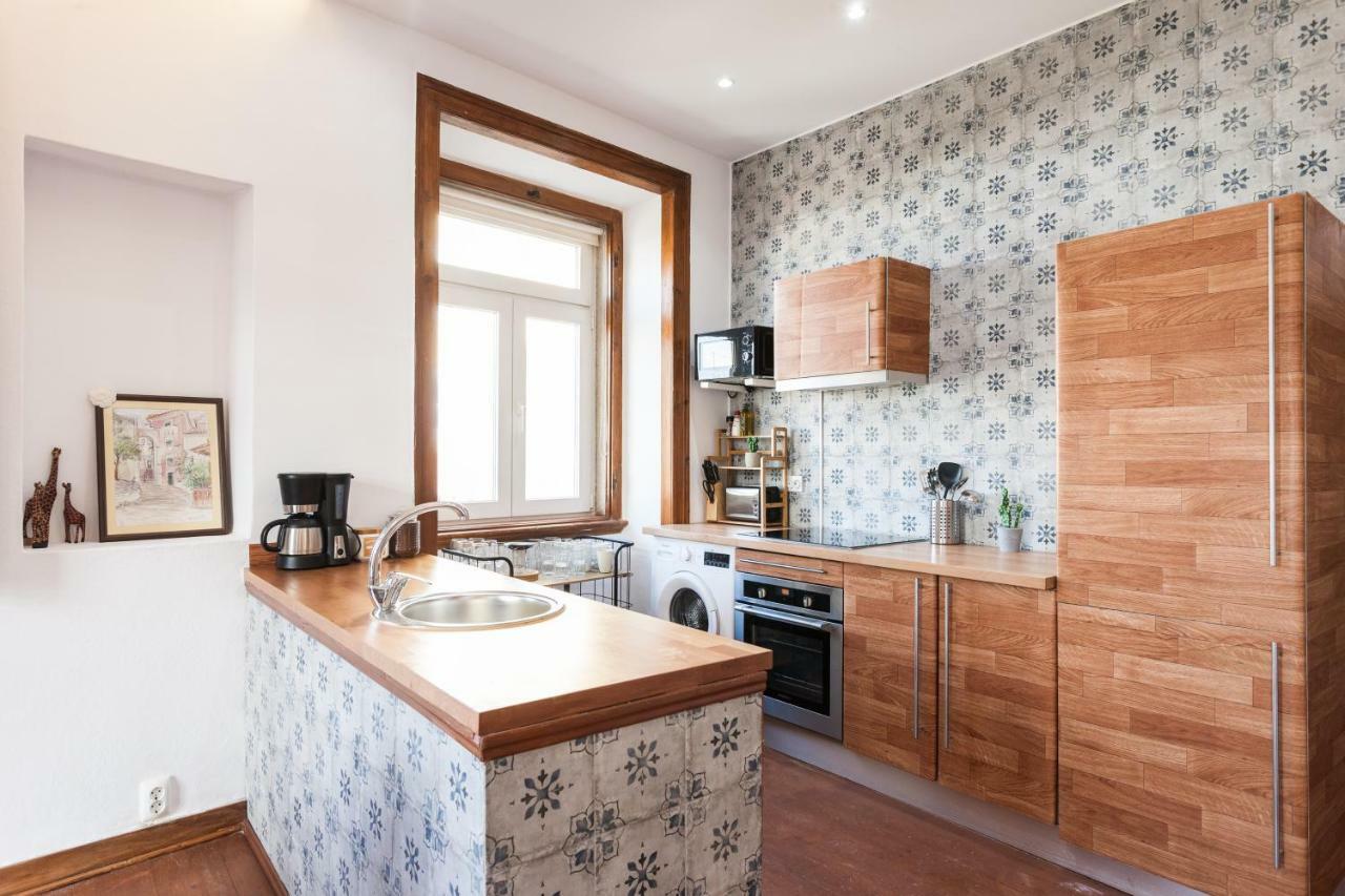 Rossio Vintage Two-Bedroom Apartment - By Lu Holidays Lisboa Ngoại thất bức ảnh