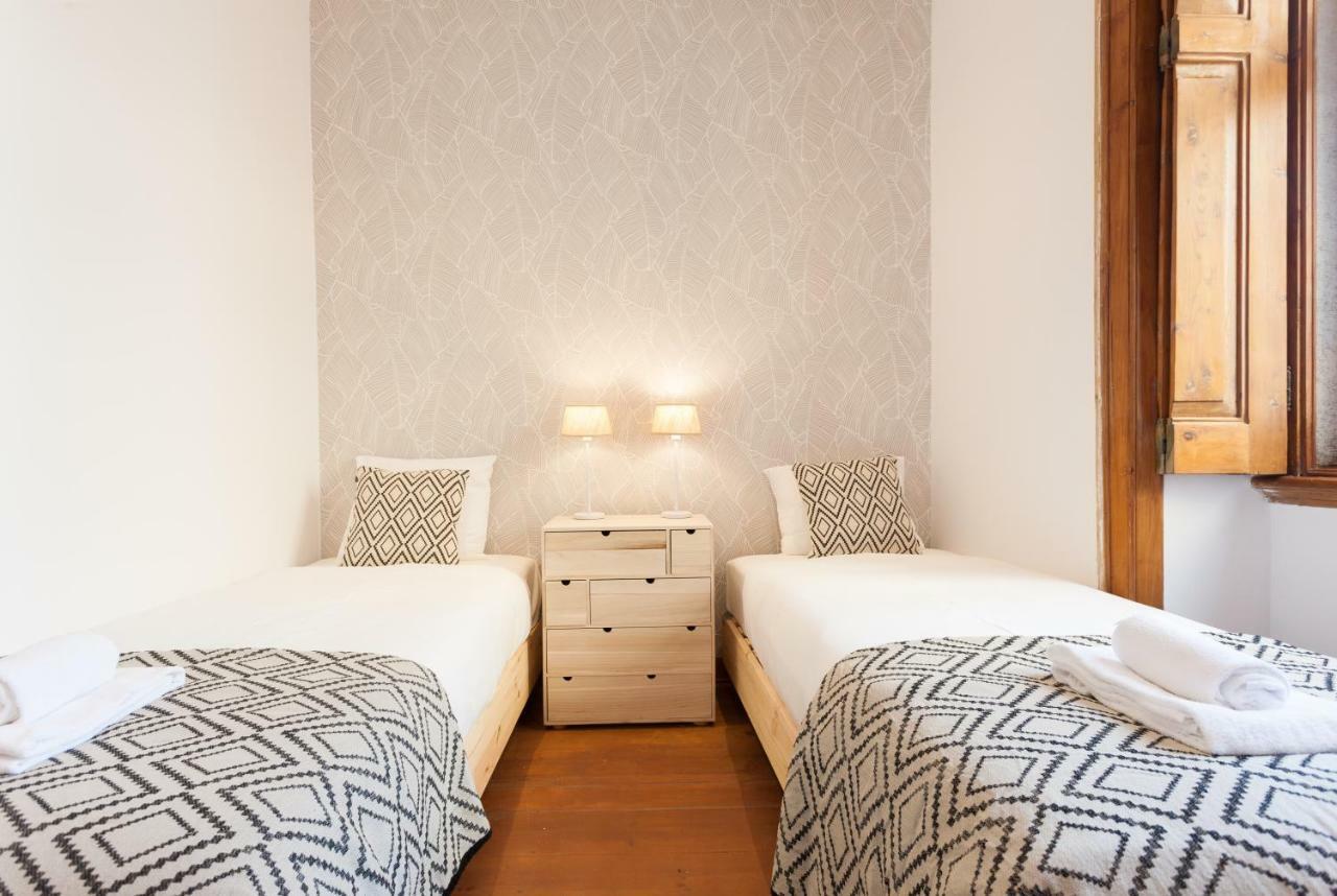 Rossio Vintage Two-Bedroom Apartment - By Lu Holidays Lisboa Ngoại thất bức ảnh